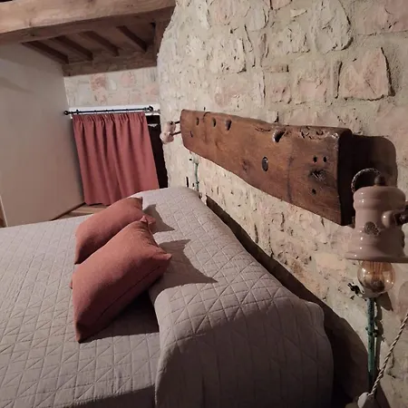 Casa Vecchia *