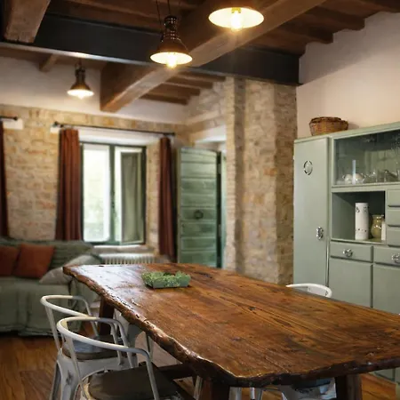 Casa Vecchia Dom wakacyjny *